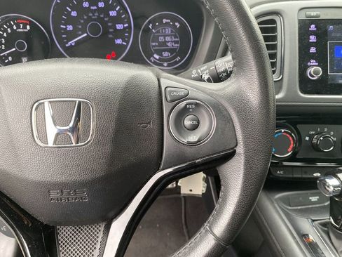 Used 2020 Honda HR-V Sport image 17