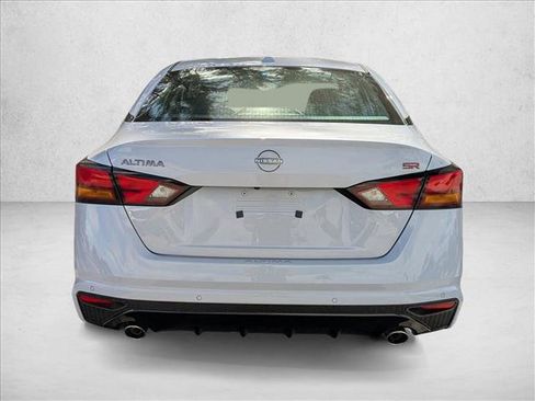 New 2025 Nissan Altima 2.5 SR image 7