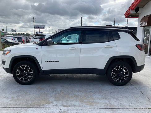 Used 2019 Jeep Compass Trailhawk AWD/4WD image 4