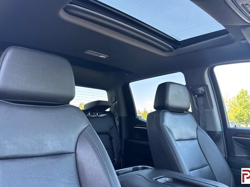 Certified 2022 GMC Sierra 1500 Elevation w/ Elevation Premium Package AWD/4WD image 17