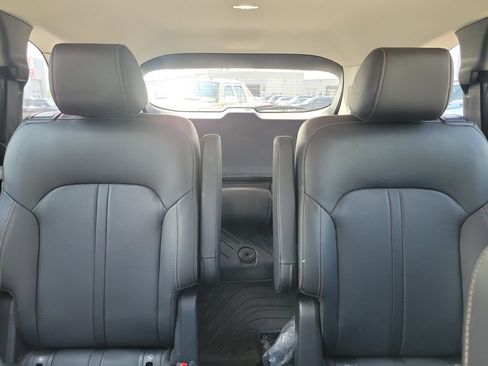 Used 2024 MAZDA CX-90 Plug-In Hybrid w/ Premium Pkg AWD/4WD image 6
