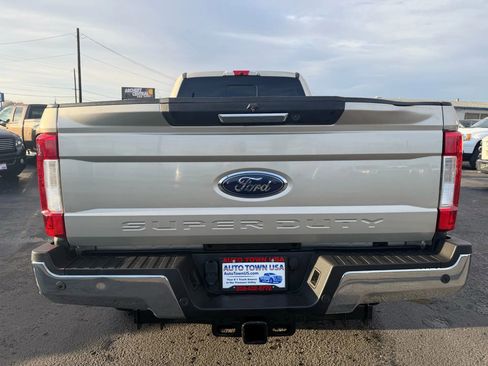 Used 2017 Ford F350 Lariat w/ Chrome Package image 4