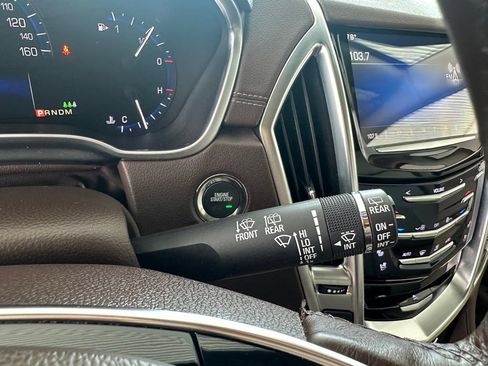 Used 2016 Cadillac SRX Premium image 20