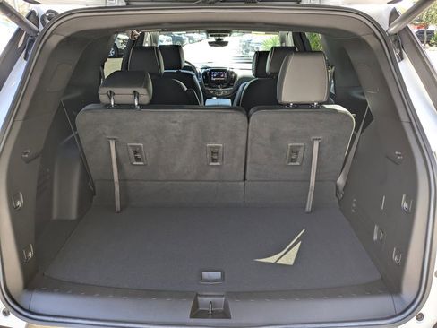 Certified 2023 Chevrolet Traverse Premier w/ Redline Edition image 13