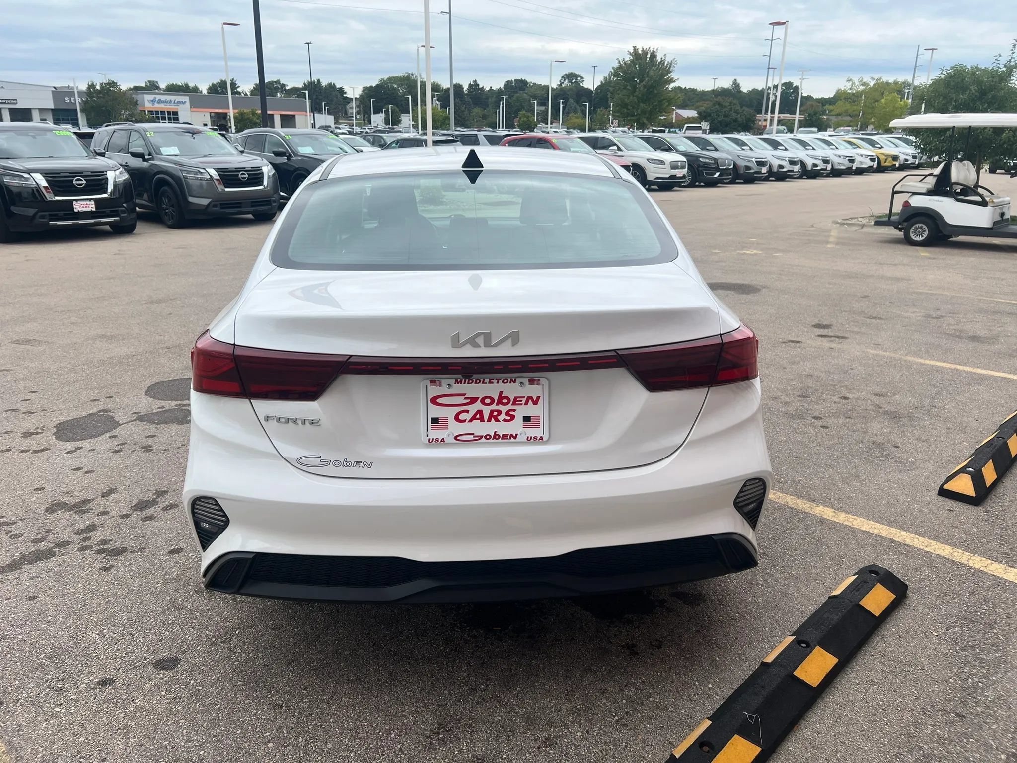 Used 2024 Kia Forte LXS w/ LXS Technology Package FWD image 4