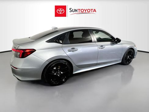 Used 2026 Honda Civic Sport image 4
