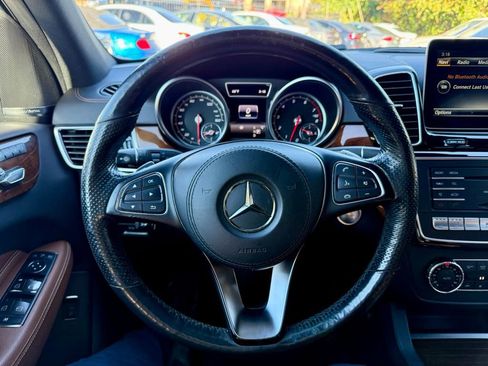 Used 2018 Mercedes-Benz GLS 450 4MATIC image 20