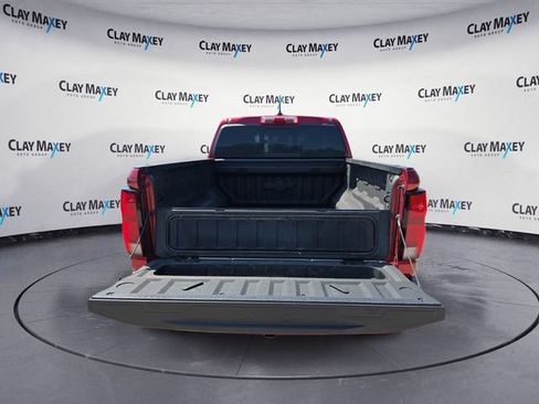 Used 2025 Chevrolet Colorado ZR2 w/ Technology Package AWD/4WD image 24