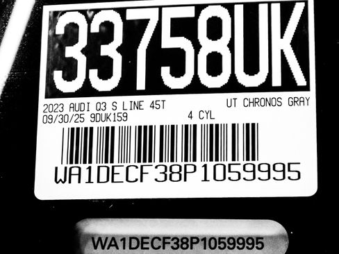 Used 2023 Audi Q3 2.0T Premium w/ Convenience Package image 33