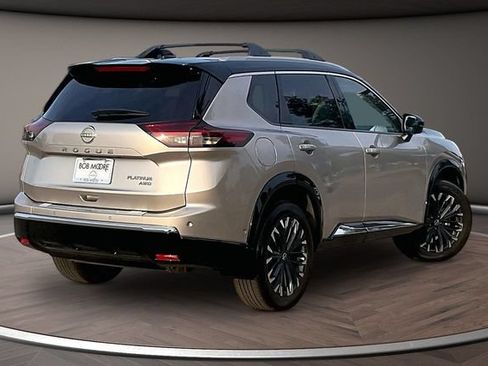 Certified 2025 Nissan Rogue Platinum AWD/4WD image 2