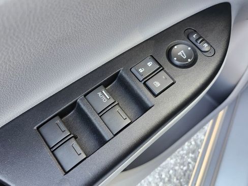 Used 2015 Honda Accord LX image 30