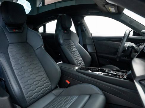 Used 2023 Audi RS e-tron GT w/ Carbon Performance Package image 28