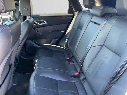Used 2025 Land Rover Range Rover Velar Dynamic SE AWD/4WD image 13