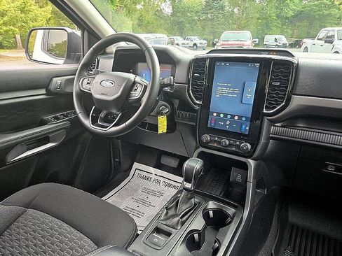 Used 2024 Ford Ranger XLT image 12