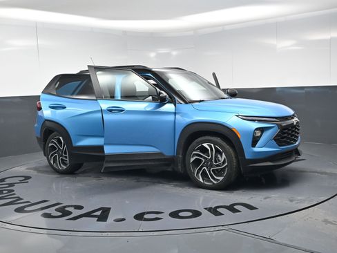 Used 2025 Chevrolet TrailBlazer RS w/ Convenience Package image 15