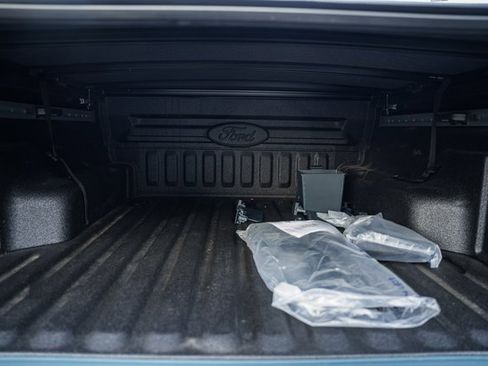 Used 2022 Ford Maverick Lariat w/ Lariat Luxury Package image 11