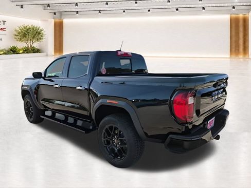 New 2026 GMC Canyon Denali w/ LPO, Denali Black Edition AWD/4WD image 10
