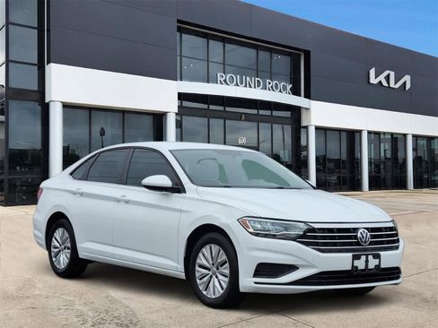 Used 2019 Volkswagen Jetta S w/ Driver Assistance Package image 3