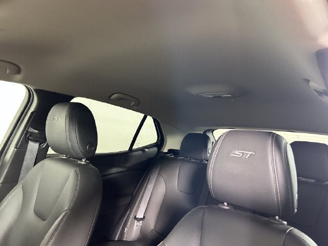 Used 2024 Buick Encore GX Sport Touring w/ Comfort Package FWD image 12