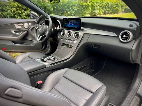 Used 2019 Mercedes-Benz C 300 Cabriolet image 2