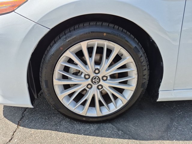 Used 2018 Toyota Camry XLE w/ Driver Assist Package FWD image 24