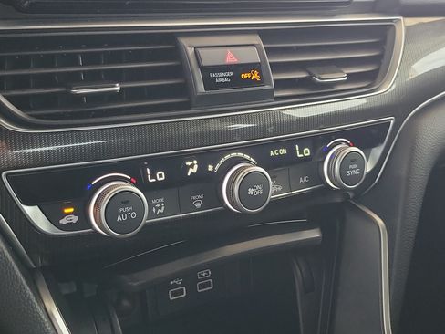 Used 2022 Honda Accord Sport image 27