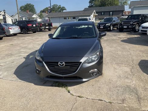 Used 2015 MAZDA MAZDA3 i Touring w/ Technology Package FWD image 7