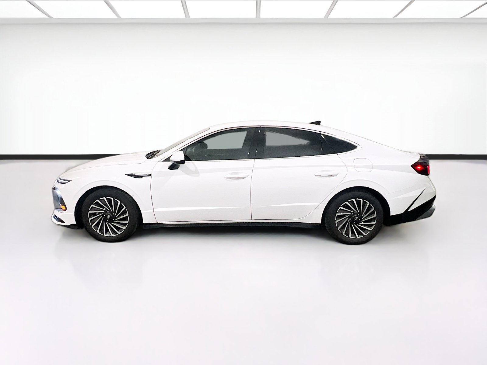 Used 2024 Hyundai Sonata SEL FWD image 22
