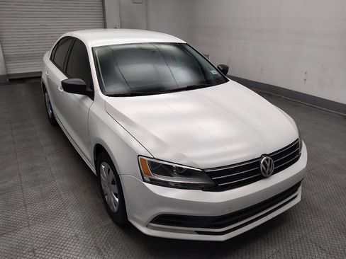 Used 2015 Volkswagen Jetta S FWD image 13