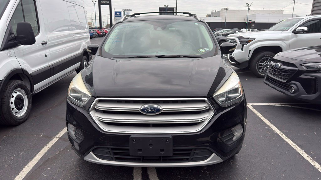 Used 2018 Ford Escape Titanium w/ Ford Safe & Smart Package AWD/4WD image 3