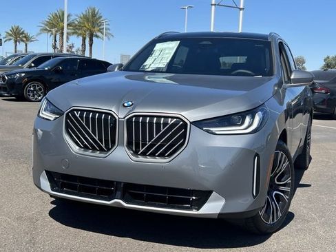 New 2026 BMW X3 xDrive30 w/ Premium Package AWD/4WD image 3