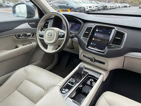 Certified 2023 Volvo XC90 B5 Core w/ Protection Package Premier image 54
