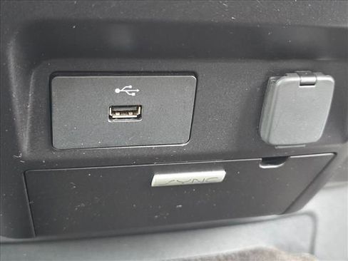 Used 2018 Ford F150 XLT RWD image 22