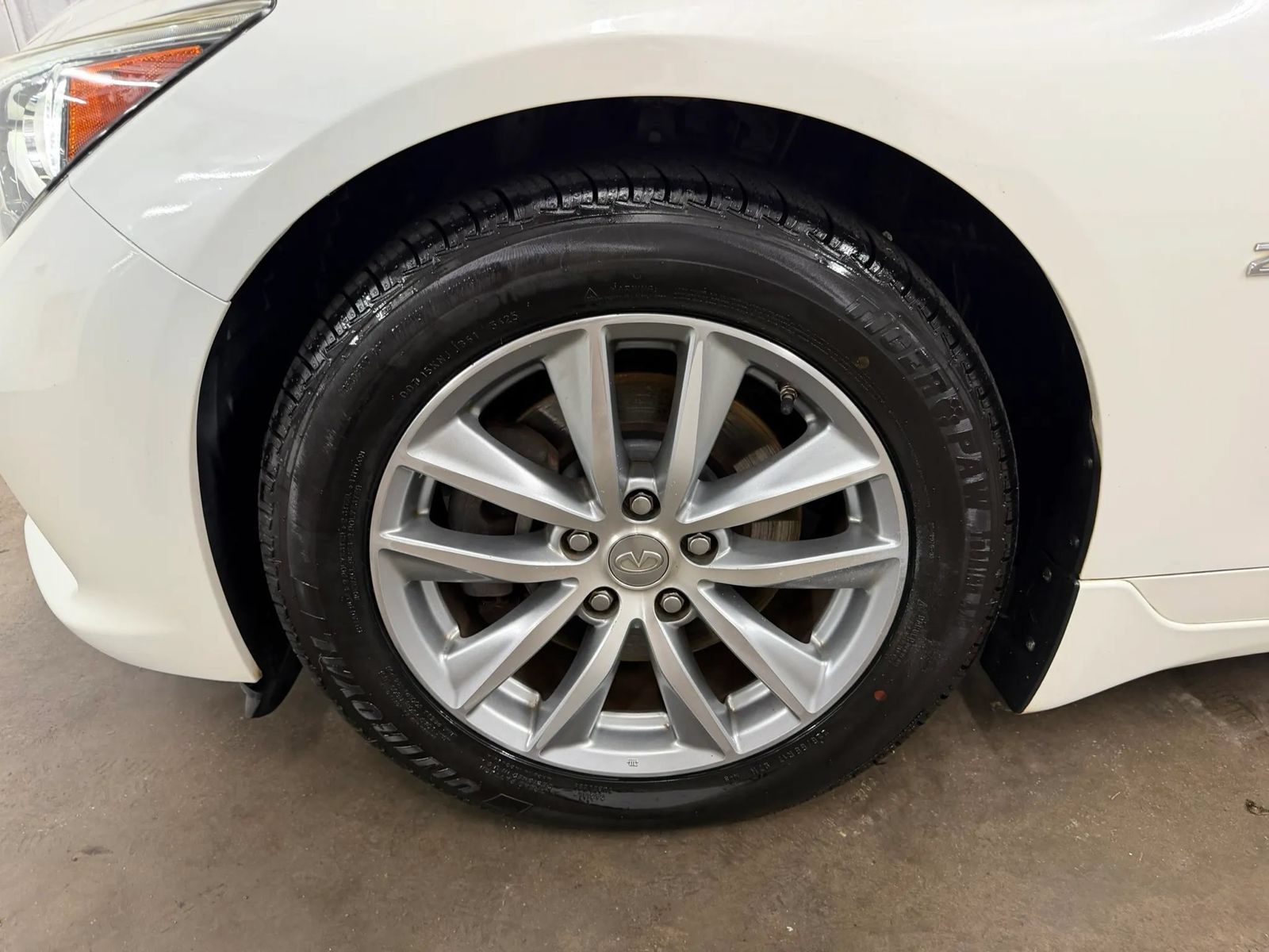 Used 2016 INFINITI Q50 Premium w/ 2.0T Premium Plus Package AWD/4WD image 28