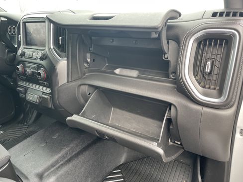 Used 2020 Chevrolet Silverado 1500 LT w/ All-Star Edition image 36