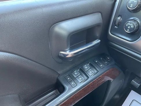 Used 2018 GMC Sierra 1500 SLE w/ Elevation Edition AWD/4WD image 34