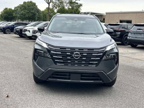 New 2026 Nissan Rogue SV AWD/4WD image 2