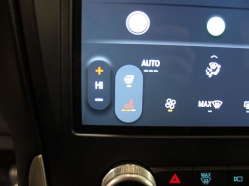 Used 2023 Ford Edge SEL w/ Convenience Package image 34