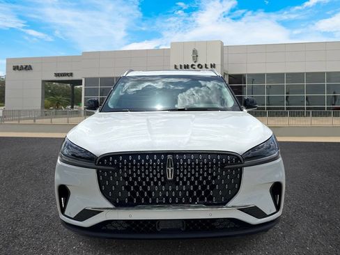 New 2026 Lincoln Aviator 2WD image 8