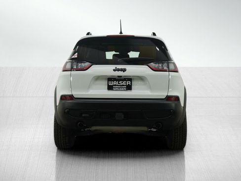 Used 2022 Jeep Cherokee Latitude w/ Sun & Sound Group image 4