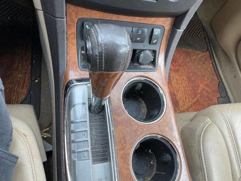 Used 2009 Buick Enclave CXL w/ Driver Confidence Package image 39