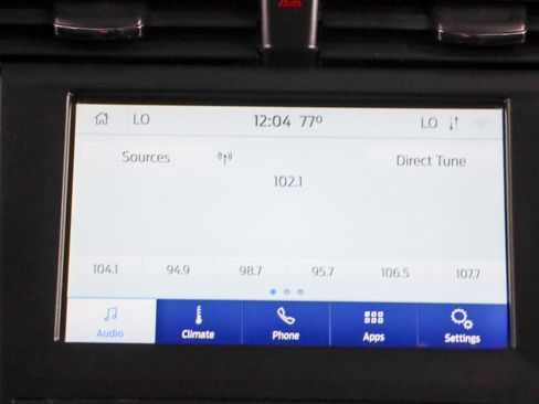 Used 2020 Ford Fusion SE image 19