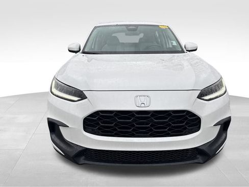 Used 2023 Honda HR-V LX image 2