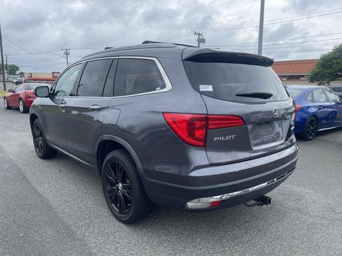 Used 2018 Honda Pilot Touring image 4