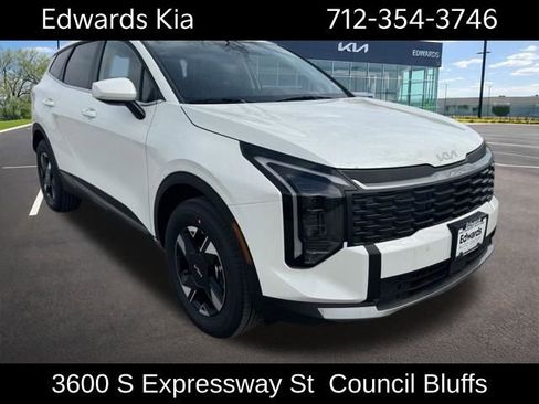 New 2026 Kia Sportage LX AWD/4WD image 3