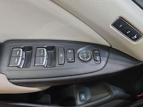 Used 2021 Honda Accord EX-L image 25