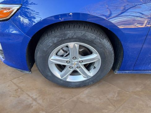 Used 2023 Chevrolet Malibu LS image 14