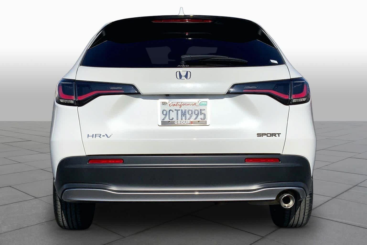 Used 2023 Honda HR-V Sport image 4