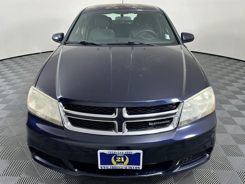 Used 2012 Dodge Avenger SXT image 4