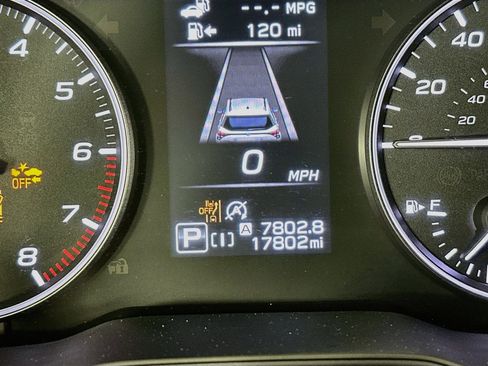 Used 2025 Subaru Forester Limited AWD/4WD image 18